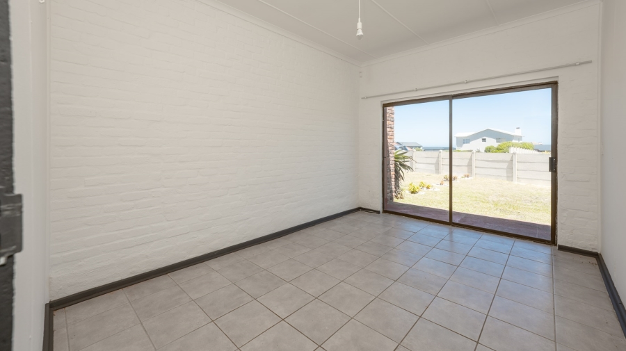2 Bedroom Property for Sale in Agulhas Western Cape